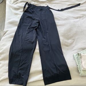 Lululemon pants